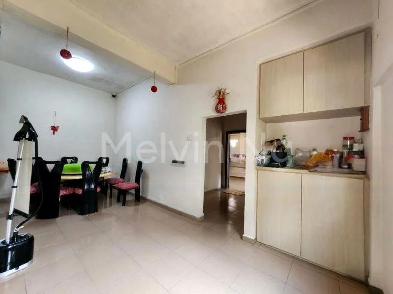 7 Bed Semi-Detached House (Landed) for Sale in  Sin Chuan Garden - Image 1
